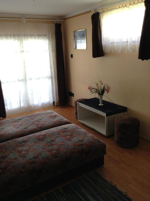 Ferienwohnung Lukacs Panzio Zalakaros Exterior foto
